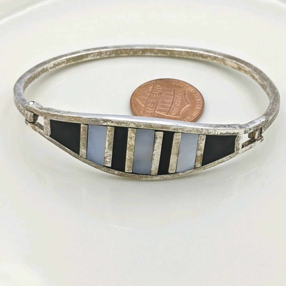 Abalone Gemstone Sterling Silver Hinged Bangle Bracelet